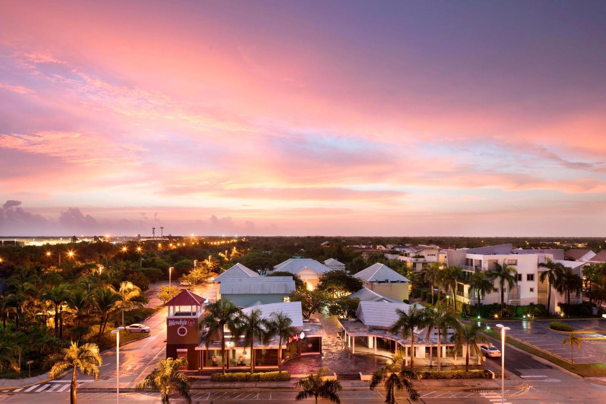 Four Points By Sheraton Punta Cana Ngoại thất bức ảnh